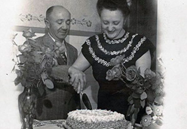 1946 Joseph (1st Generation) and Carmella celebrate their 30th Anniversary